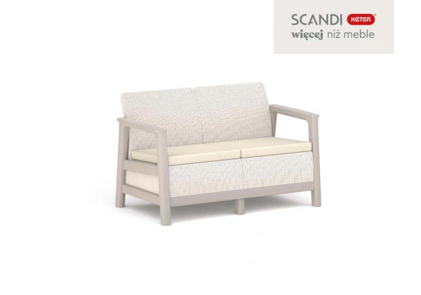 Dwuosobowa sofa Scandi Linea z popielatą ramą i jasno beżowymi poduszkami, ujęcie z przodu.